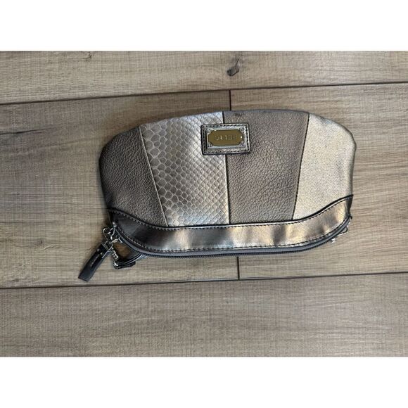 Relic Clutch With Crossbody Strap Purse Women’s Bag Small Event - Picture 2 of 3